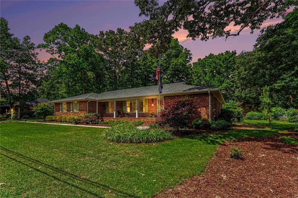 119 Windwood Way