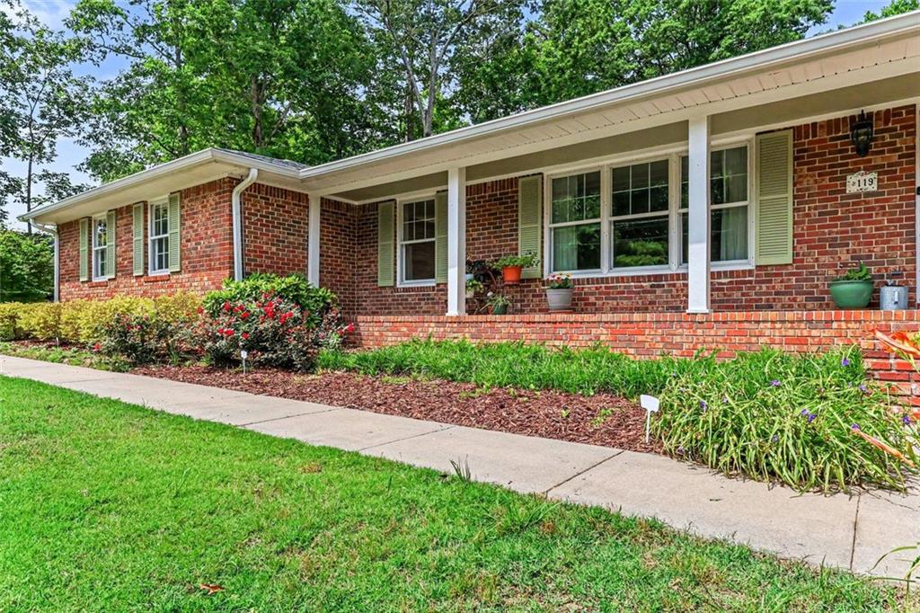 119 Windwood Way