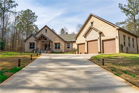 Homes For Sale - 1206 Primrose Lane<br/> Pendergrass, GA 30567