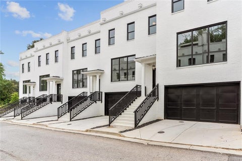 Photo of 3667 Peachtree Road NE #14, Atlanta, GA 30319 (MLS # 7855030)