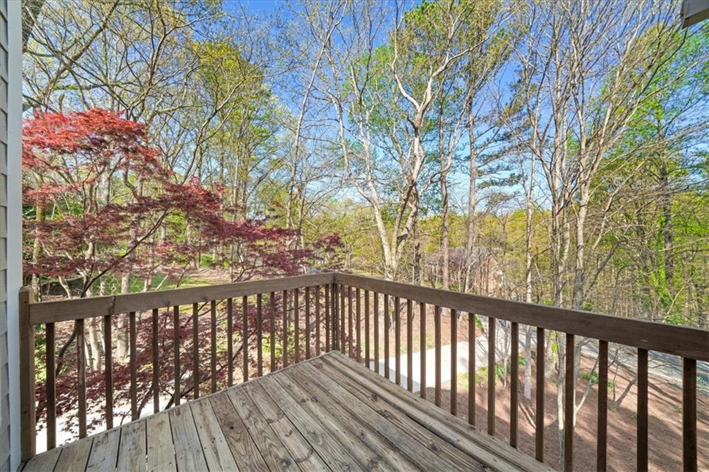 649 Lakeshore Drive, Berkeley Lake, Georgia image 19