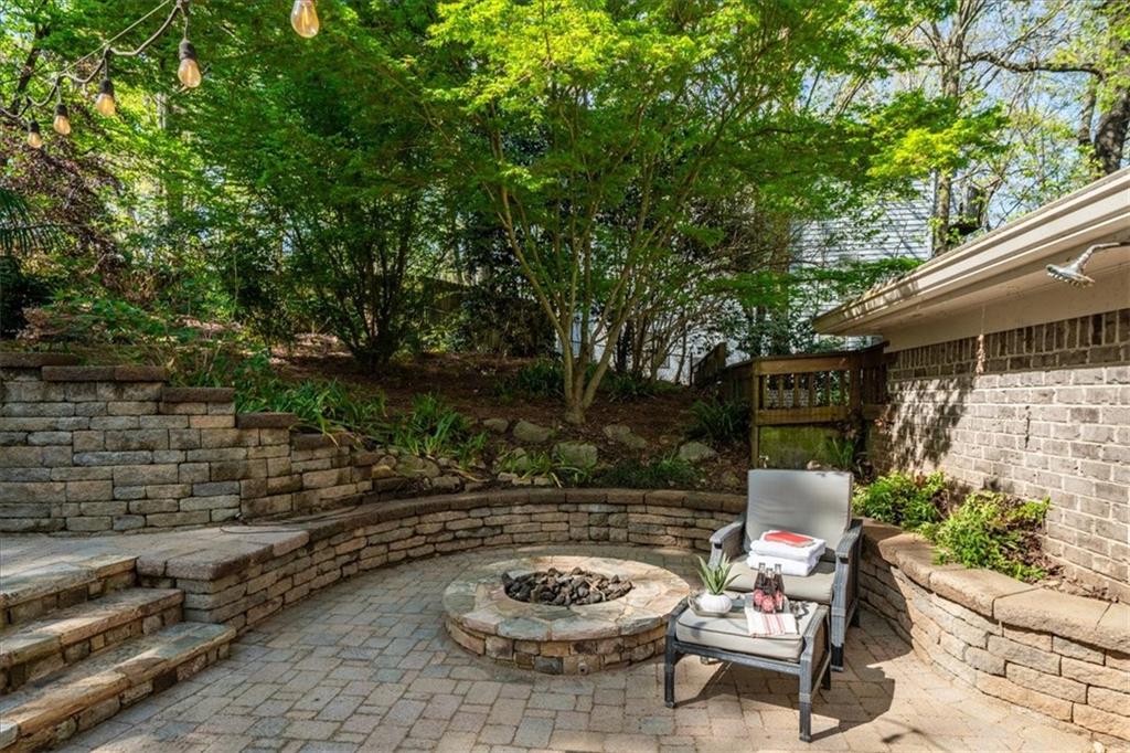 649 Lakeshore Drive, Berkeley Lake, Georgia image 32