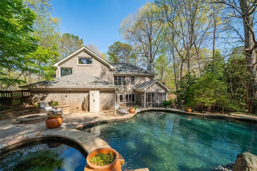 649 Lakeshore Drive, Berkeley Lake, Georgia image 31