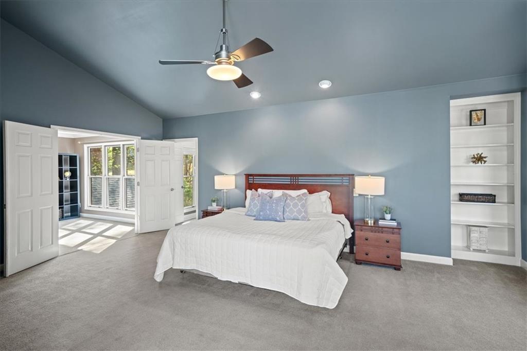 649 Lakeshore Drive, Berkeley Lake, Georgia image 15
