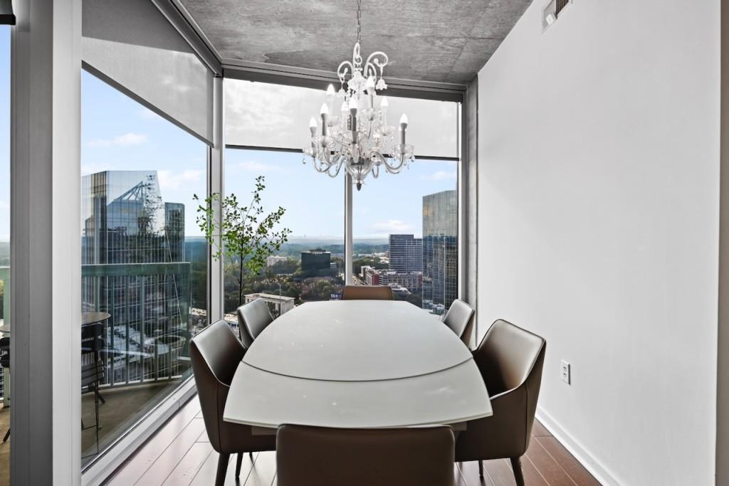 3324 Peachtree Road NE 2718
