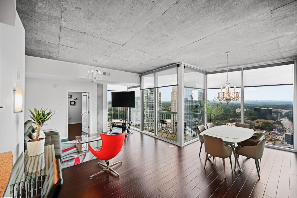 3324 Peachtree Road NE 2718
