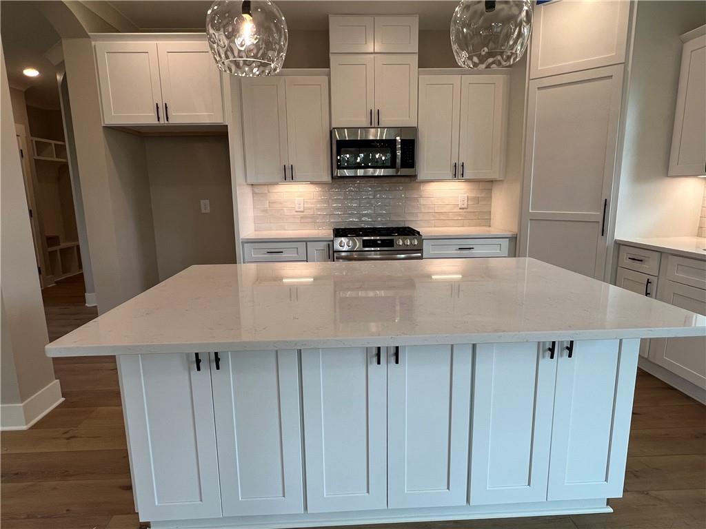 71 Dillard Drive, Kennesaw, Georgia image 12