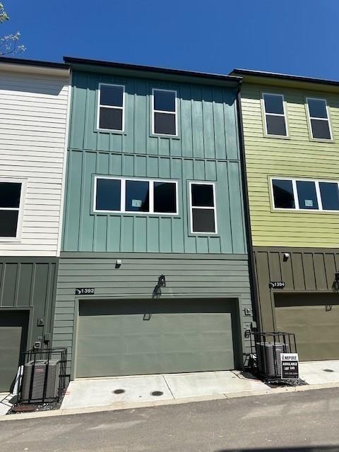 1353 Breezy Street 111