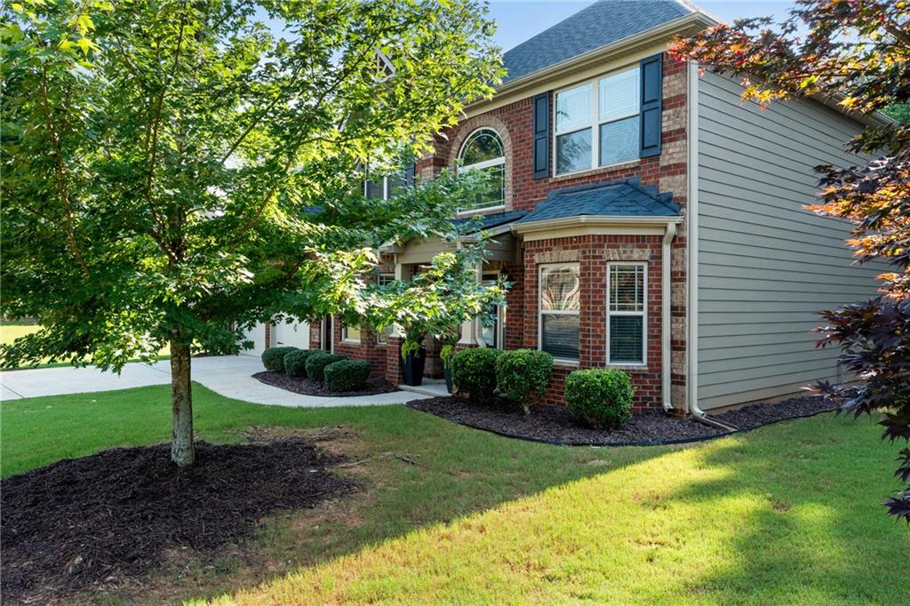 1496 CLARECASTLE Lane