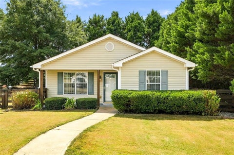 Homes For Sale - 306 Dove Point<br/> Social Circle, GA 30025