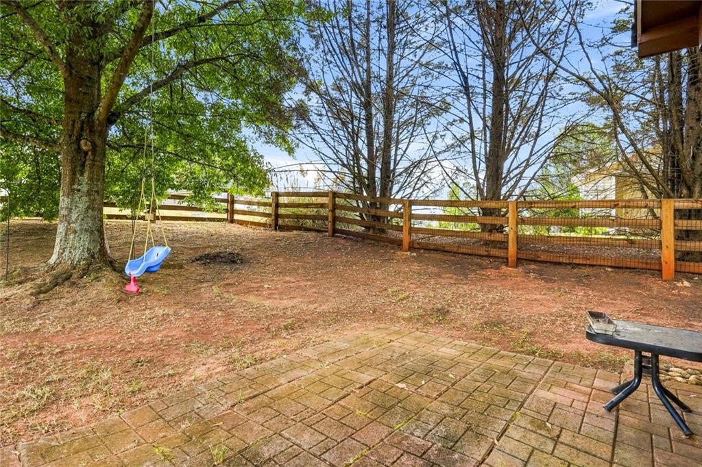 306 Dove Point