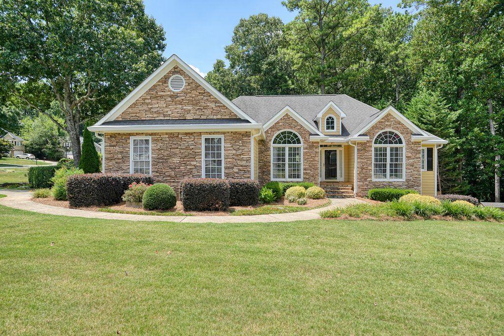 Discover Your DREAM HOME!! A stunning three-bedroom, two full bath, room-mate style ranch Haven with 11ft ceilings, large master suite with your own personal study, updated bathrooms including his & her sinks in both. Lovely open living room, stunning kitchen, Breakfast nook with a serene screened in porch with gorgeous wood ceilings and a convenient pull in two car garage. DOWNSTAIRS, a fully functional basement apartment boasts its own washer and dryer, full kitchen with breakfast bar, walk-in bathroom, master suite with walk-in closet, two versatile bonus rooms, living room & dining space with own entrance, and a patio, offering endless possibilities. They thought of everything with dual AC Units & furnaces, a 200-amp Box. This Home ensures a comfortable living space, empowering you to thrive. INCOME POSSIBILITIES
HOA community (Tennis/Pool/Playground)