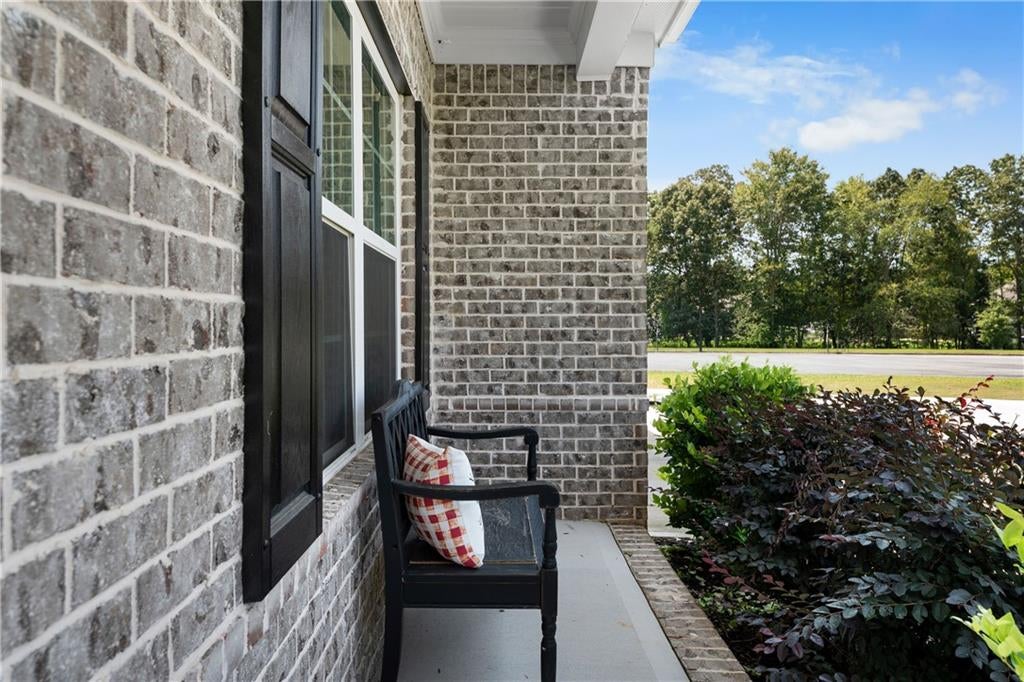 190 Harbor Trail SW