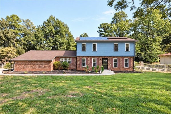 1648 LANCASTER DR, MARIETTA, GA 30066 - Image d950902bc36d2ceed0f765fab3c27af2/1727030699
