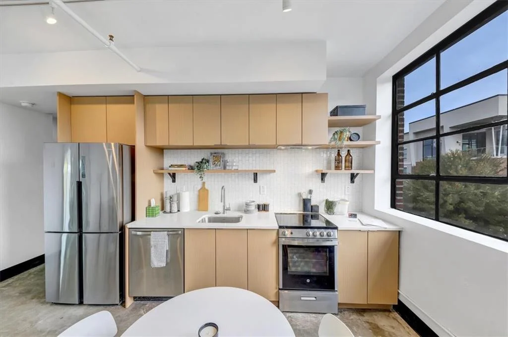 1805 Harvard Avenue Unit 205