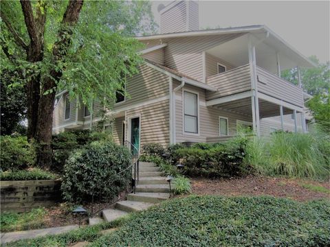 1304 Wynnes Ridge Circle SE Marietta GA 30067