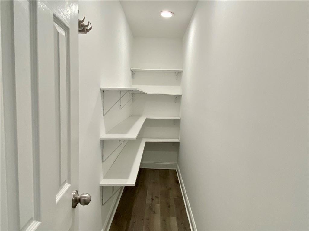 Addison Heights - Residential Lease