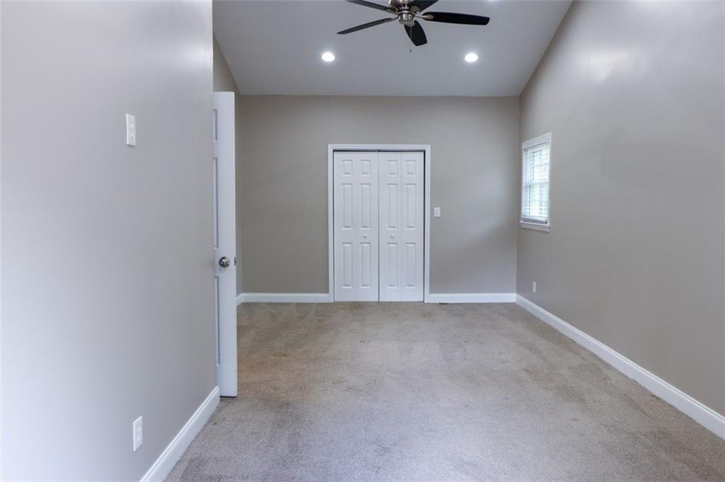 Addison Heights - Residential Lease