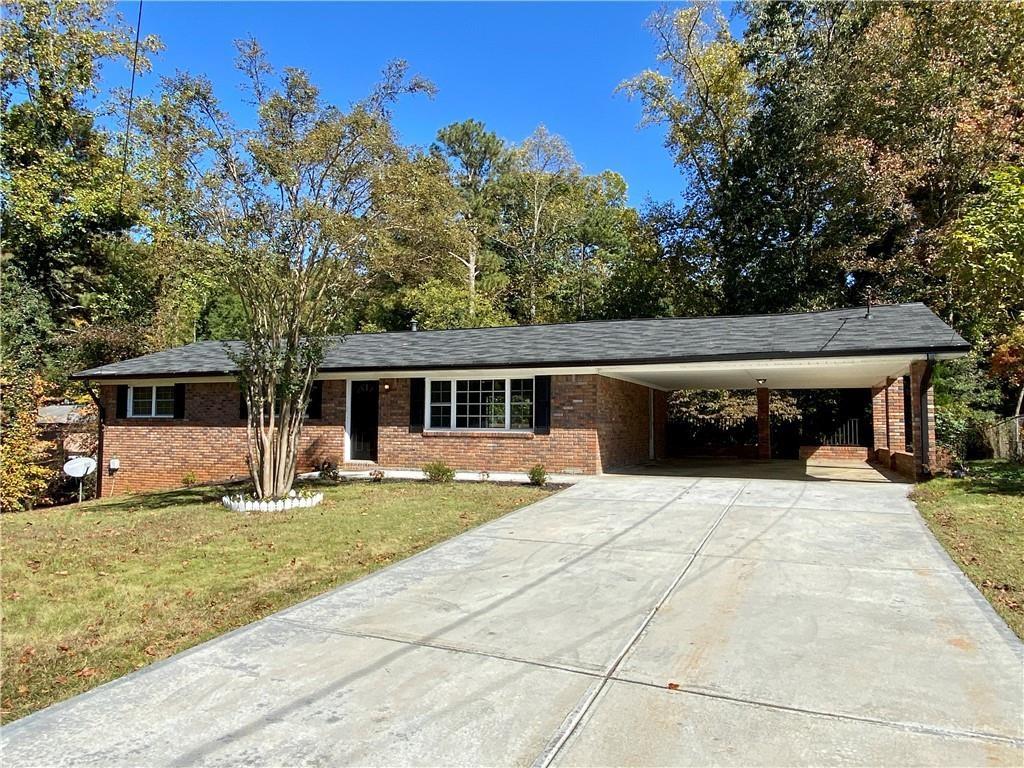 Addison Heights - Residential Lease