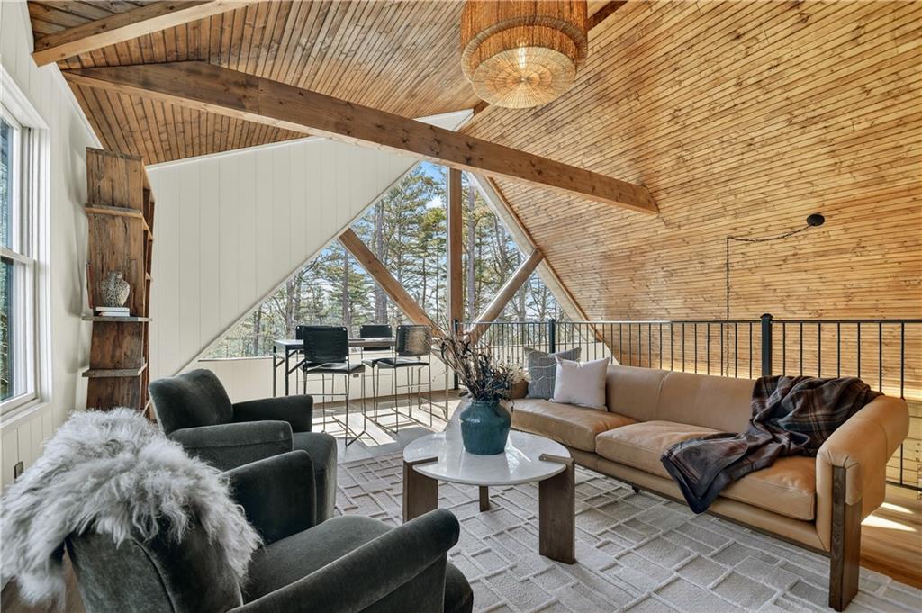 Ellijay, Georgia, 30540, United States, 3 Bedrooms Bedrooms, ,4 BathroomsBathrooms,Residential,Active,2018688