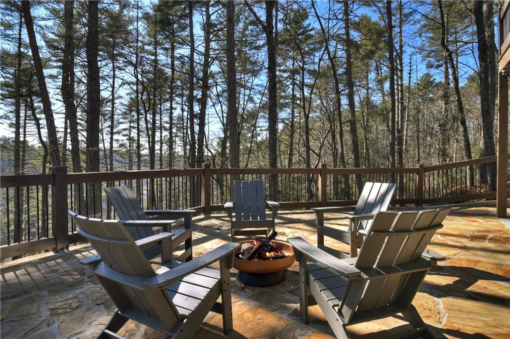Ellijay, Georgia, 30540, United States, 3 Bedrooms Bedrooms, ,4 BathroomsBathrooms,Residential,Active,2018688