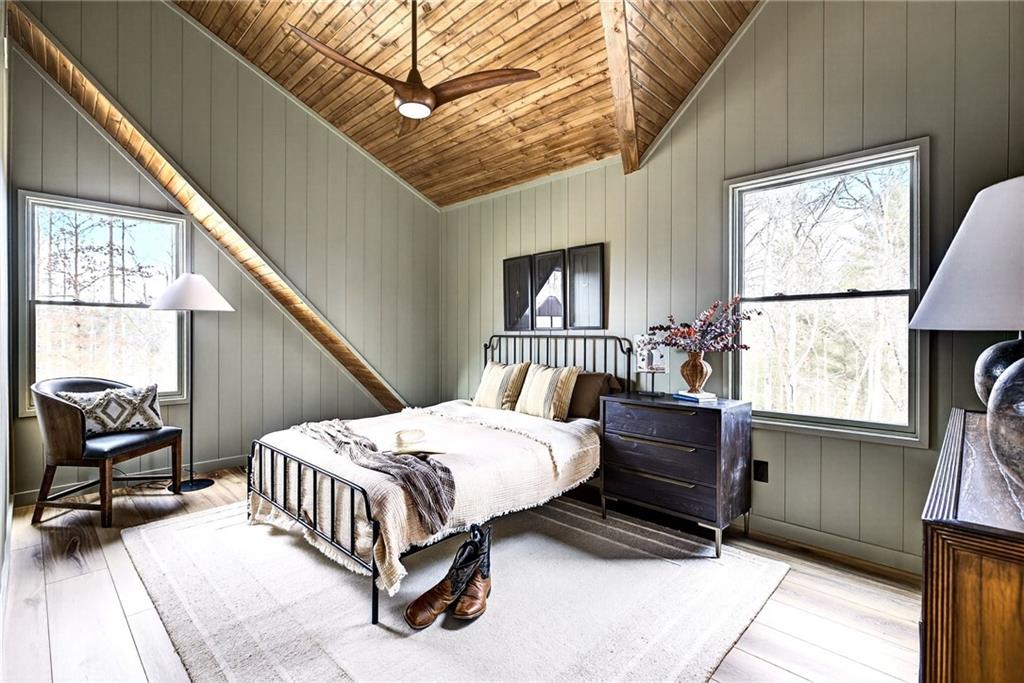 Ellijay, Georgia, 30540, United States, 3 Bedrooms Bedrooms, ,4 BathroomsBathrooms,Residential,Active,2018688