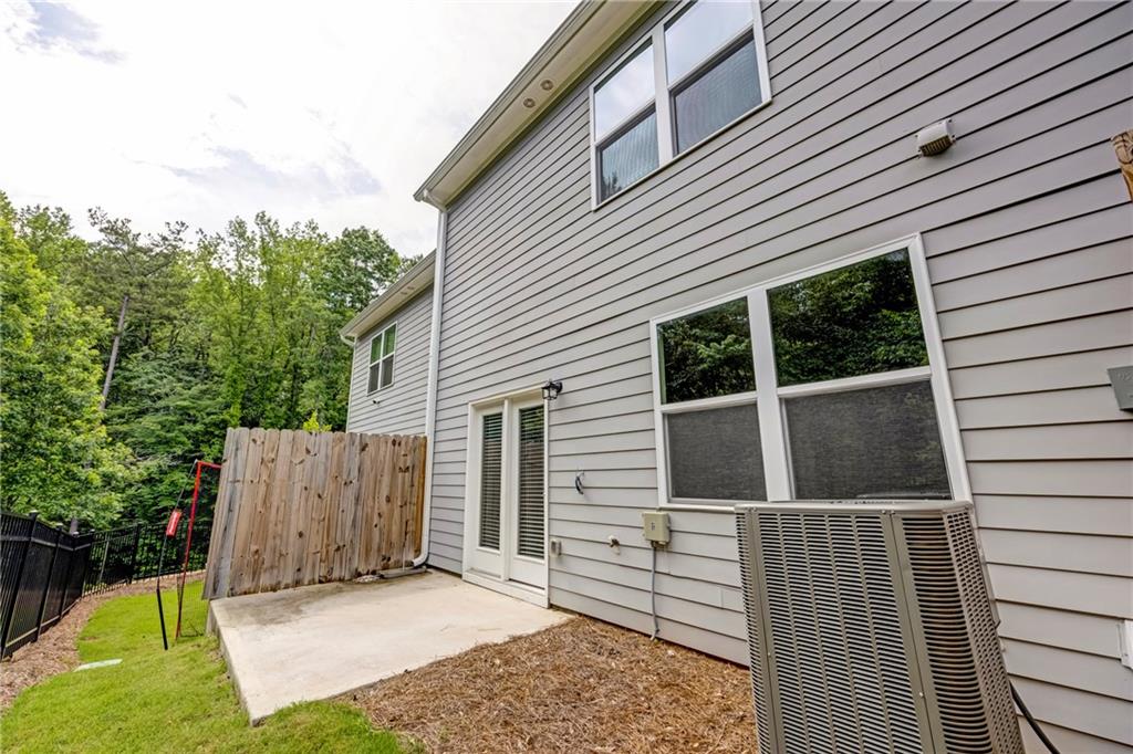 AVIARY PARK - Residential Income