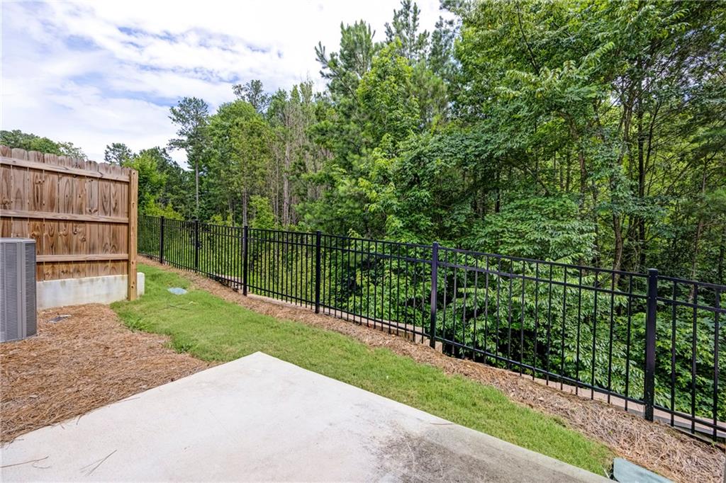 AVIARY PARK - Residential Income