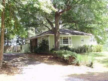 1908 BOULDERCREST Road SE