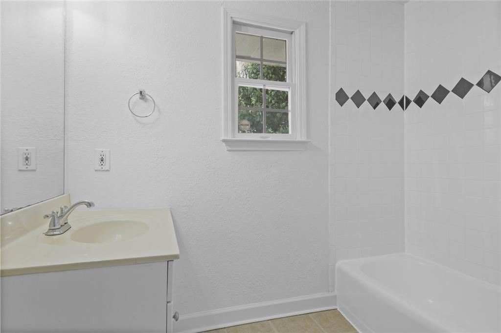 869 Briarcliff Road #B11, Atlanta, Georgia image 16