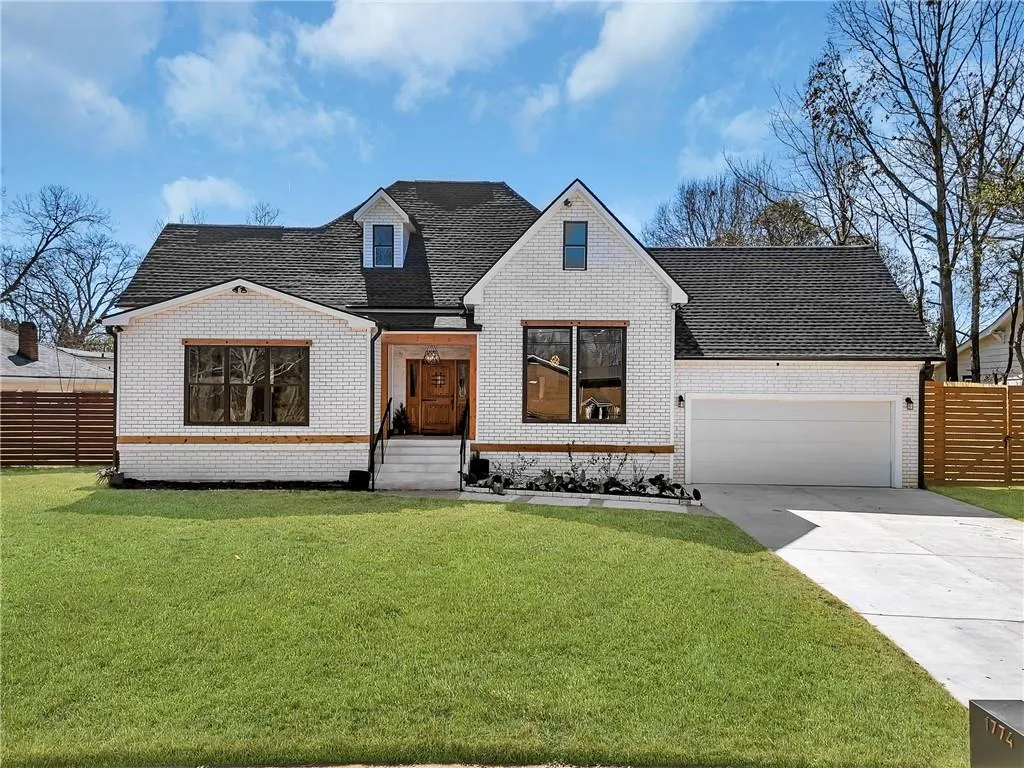 Atlanta, Georgia 30337, United States, 5 Bedrooms Bedrooms, ,4 BathroomsBathrooms,Residential,Active,83724