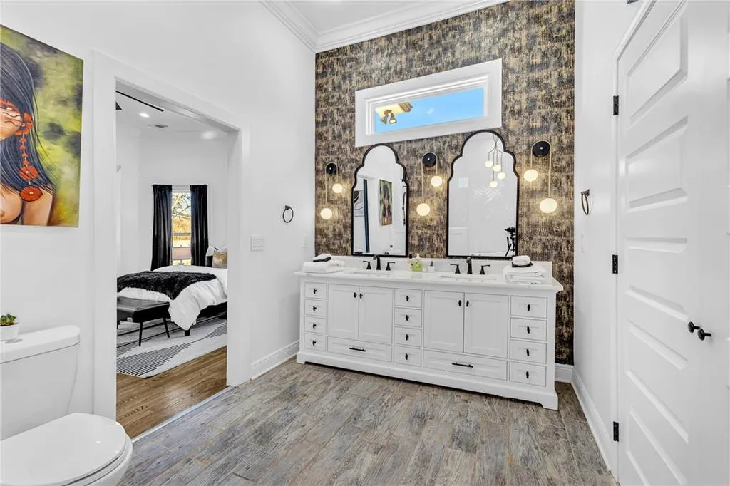 Atlanta, Georgia 30337, United States, 5 Bedrooms Bedrooms, ,4 BathroomsBathrooms,Residential,Active,83724