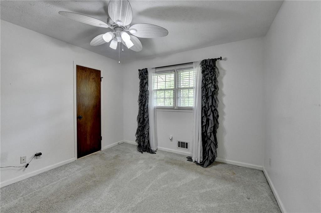 2963 Williams Place, Snellville, Georgia image 37