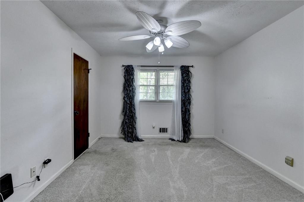 2963 Williams Place, Snellville, Georgia image 47