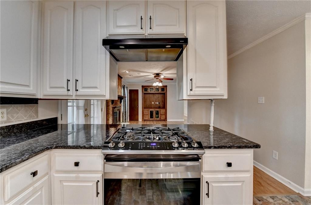 2963 Williams Place, Snellville, Georgia image 26