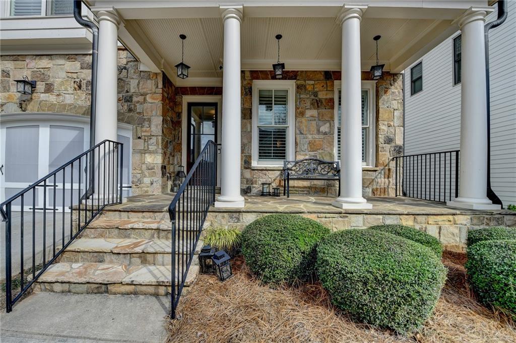 875 Olmsted Lane