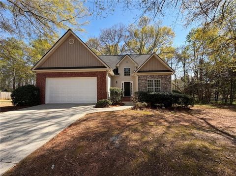 Homes For Sale - 95 Woods Way<br/> Jefferson, GA 30549