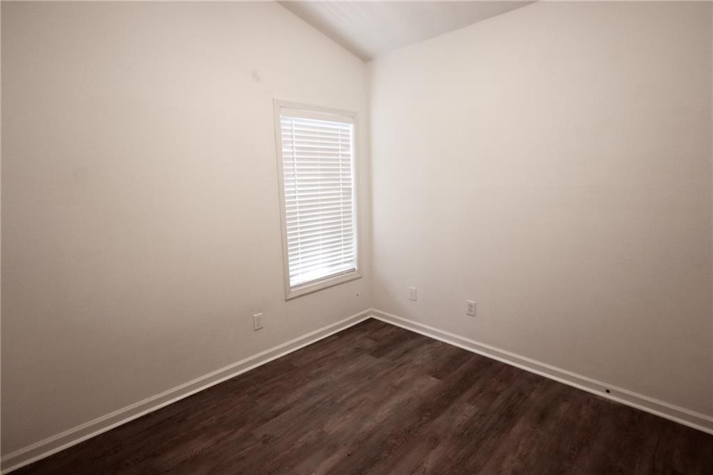 3200 Colgan Trace