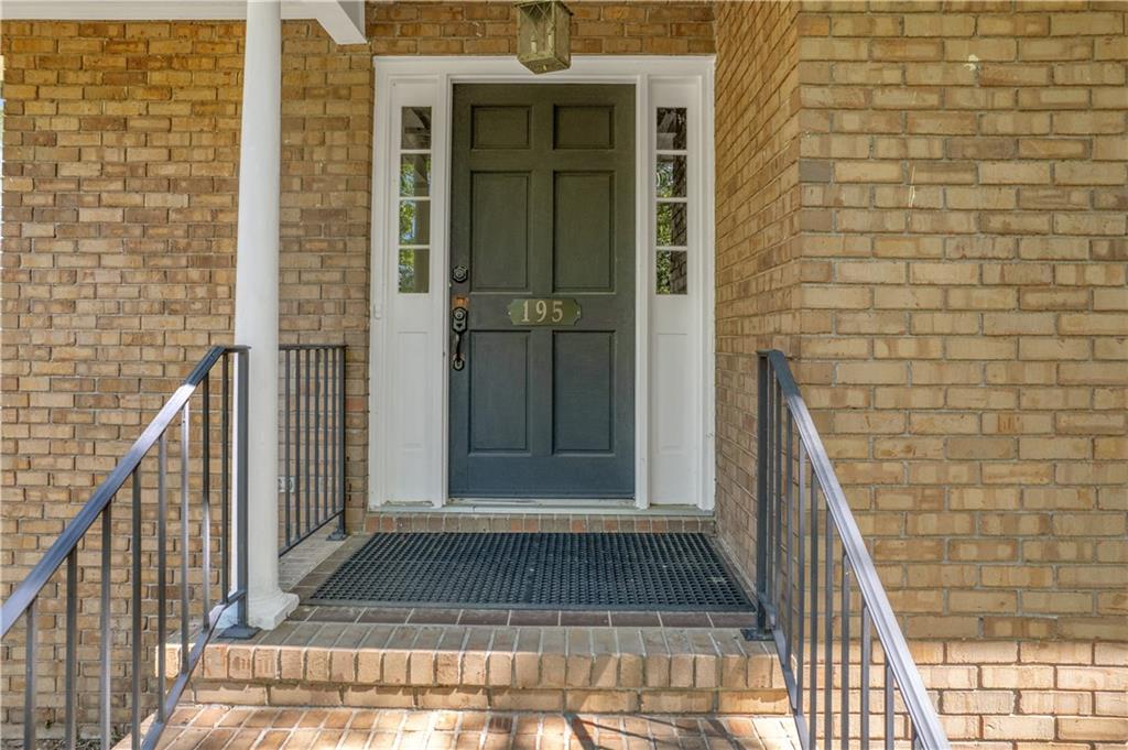 195 Marshall Road NE