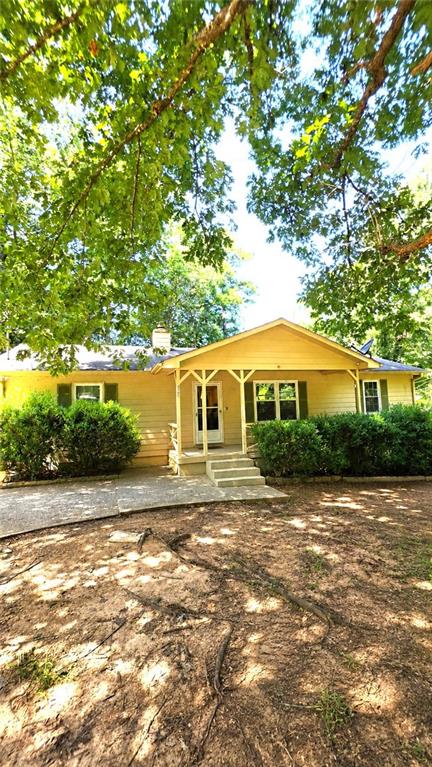 Homes For Sale - 208 Lakeview Drive<br/> Stockbridge, GA 30281
