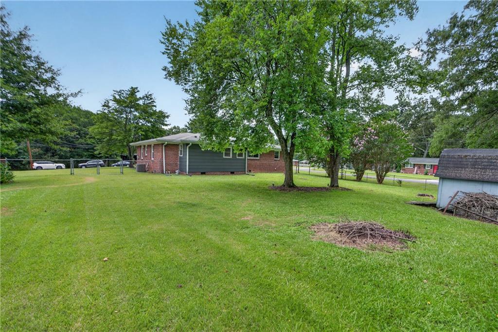 14 Don Drive NE