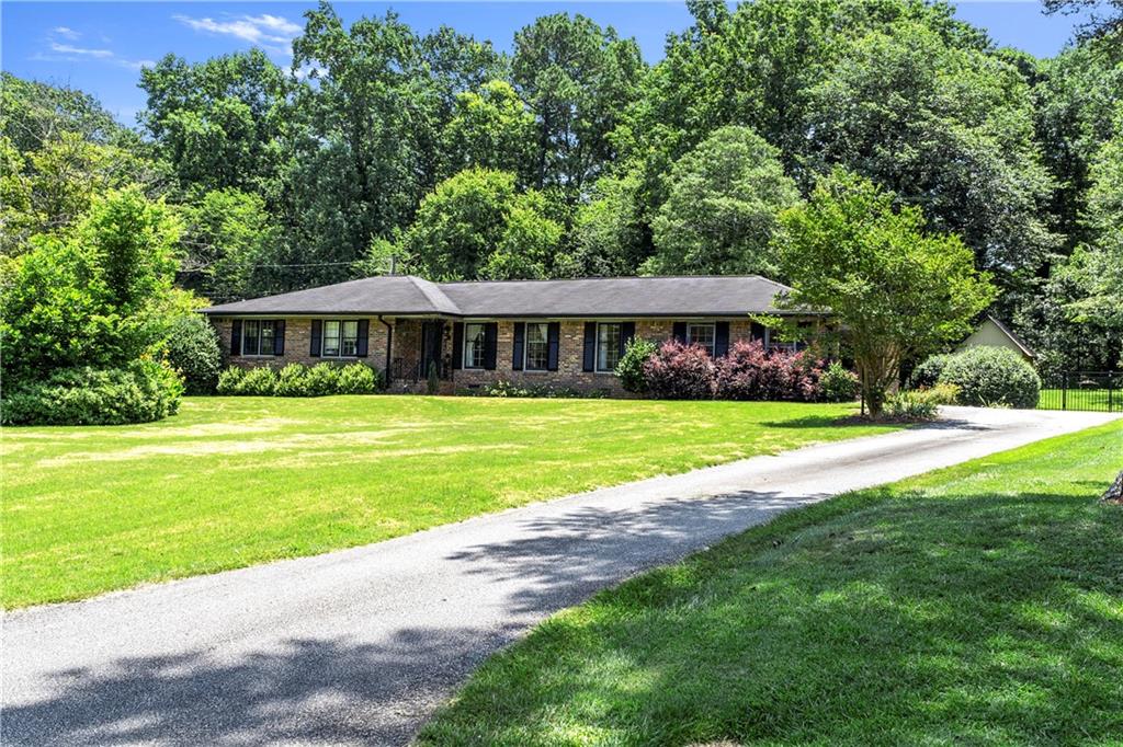 2532 Millbrook Drive