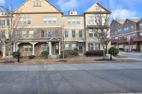 Townhouse For Rent - 501 Grove Field Court<br/> Suwanee, GA 30024
