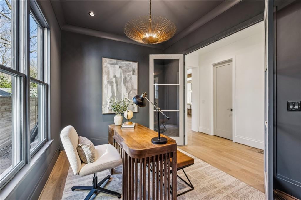 Atlanta, Georgia, 30306, United States, 6 Bedrooms Bedrooms, ,7 BathroomsBathrooms,Residential,Active,2020524