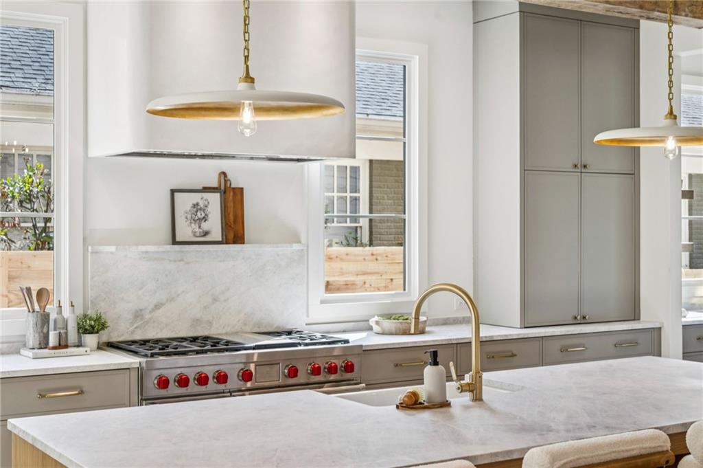 Atlanta, Georgia, 30306, United States, 6 Bedrooms Bedrooms, ,7 BathroomsBathrooms,Residential,Active,2020524