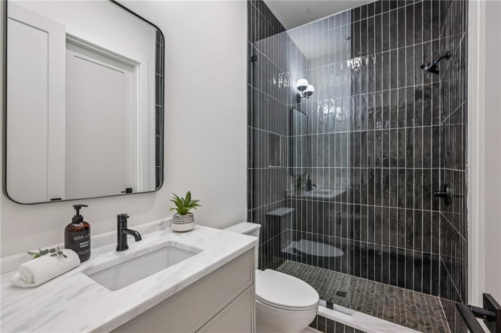 Atlanta, Georgia, 30306, United States, 6 Bedrooms Bedrooms, ,7 BathroomsBathrooms,Residential,Active,2020524