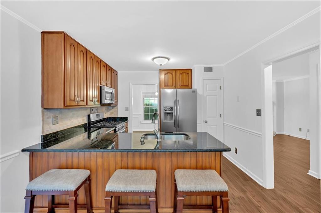 1438 N Crossing Drive, Atlanta, Georgia image 9