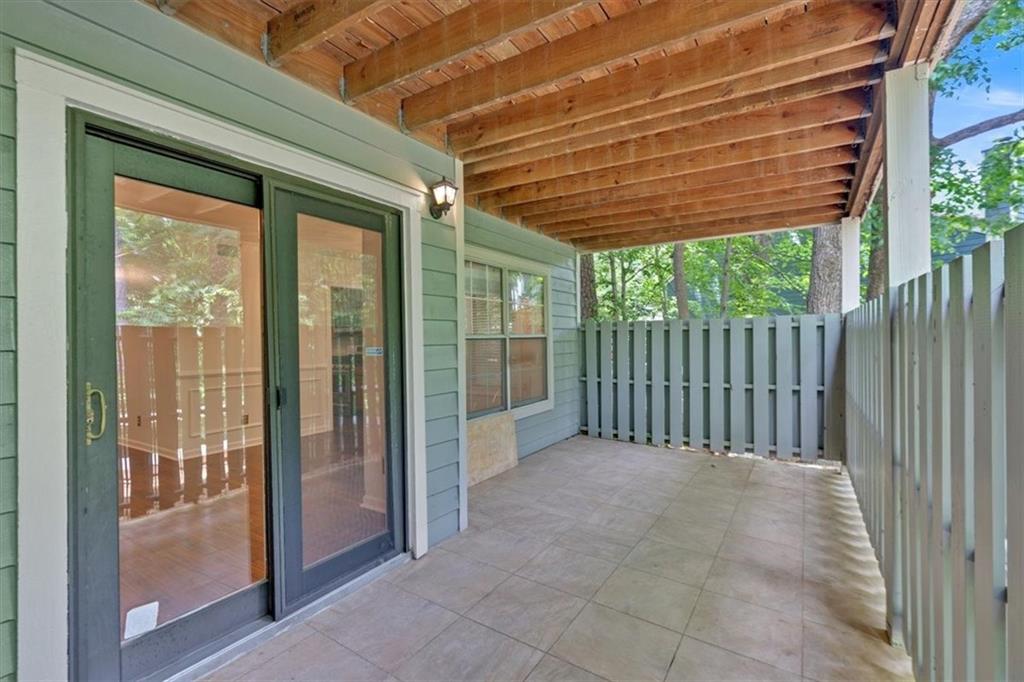 1438 N Crossing Drive, Atlanta, Georgia image 22