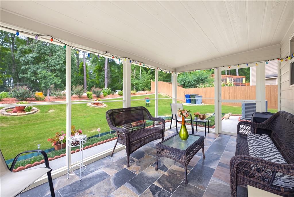 2149 Shadow Oak Trail