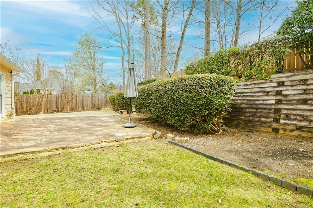 2698 Glenrose Hill